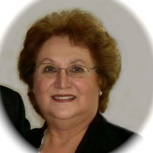 Follower of Christ, Wife, Mother, Mother in Law, grandmother & greatgrandmother..