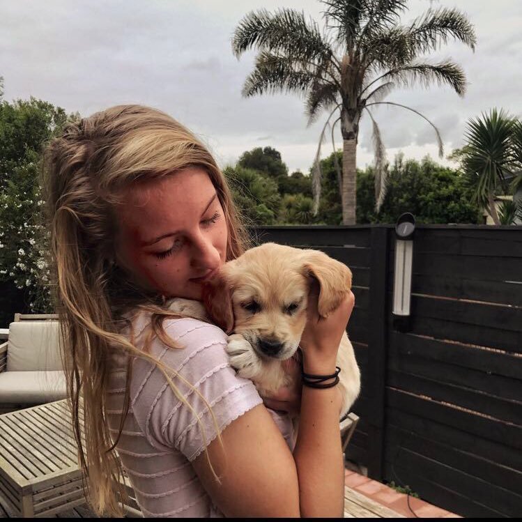 UK/NZ 19, Lifestyle blogger, PR friendly Contact Email: chloekeenblog@gmail.com