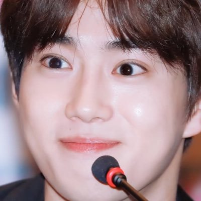 fdzDOe7PlBeCurc's profile picture. 엑소충성