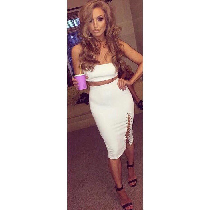 Leonixxo's profile picture. Beauty is power; a smile is its sword.          💍❤️Lewis❤️💍