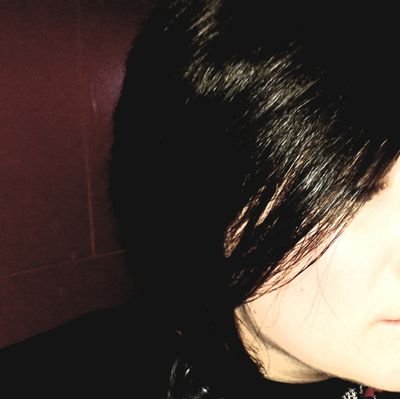 sarahj_874's profile picture. Too much is not enough.