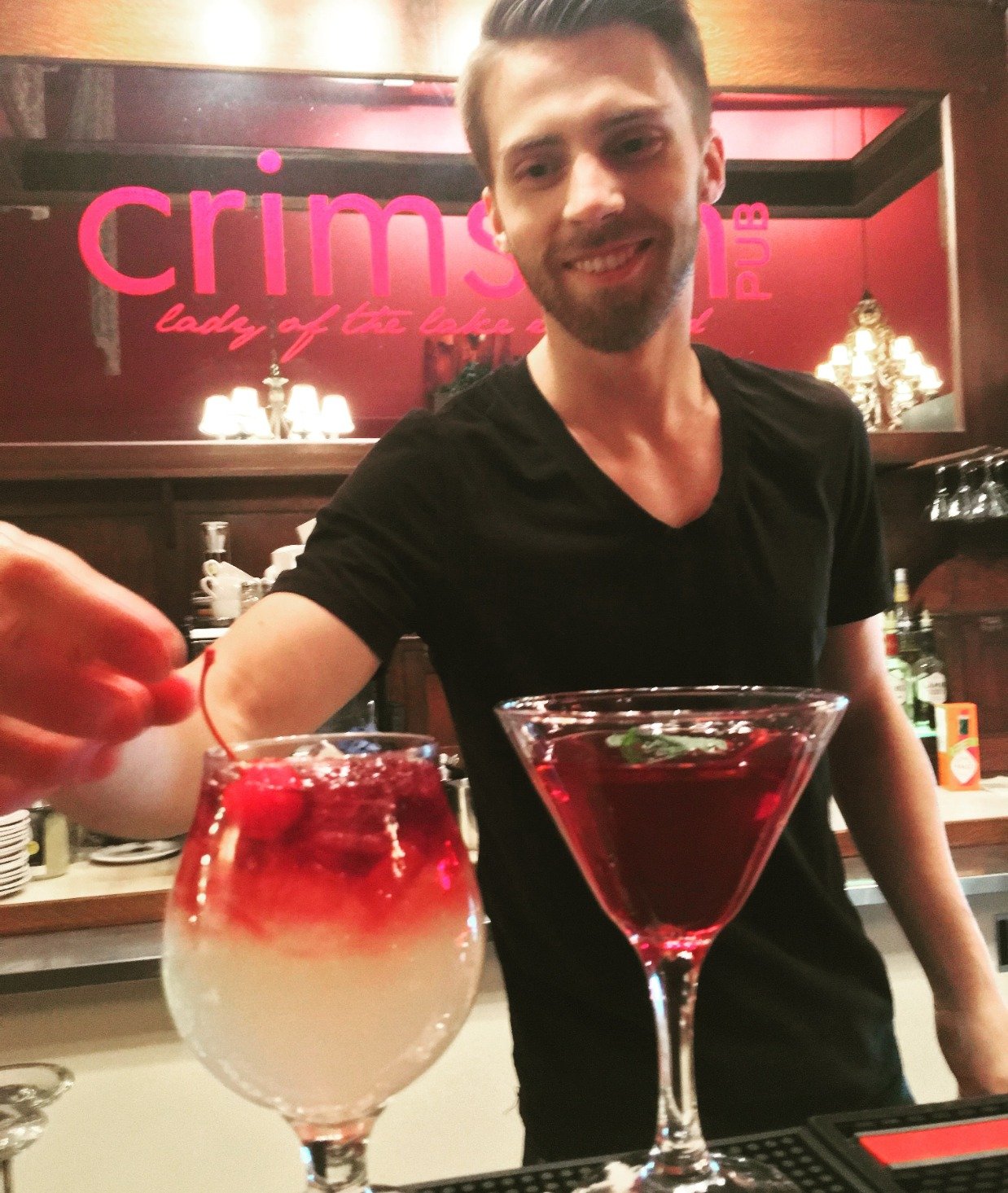 molnardb's profile picture. Computer Technician by day 🖥️ 
Bartender by night 🍸
Entrepreneur in between 🏢
@gowithglobal #goforglobal
Create a reality you don't need to escape from 🌎