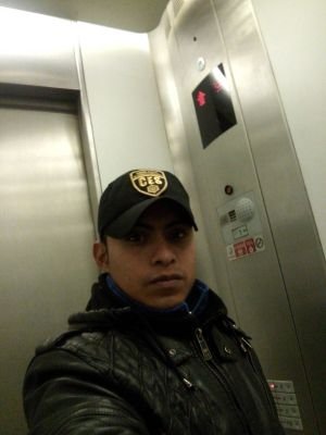 VictorH62035577's profile picture. @$@