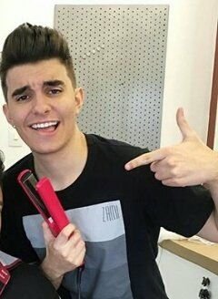 Obg #FamiliaCraft por me motivarem a seguir os meus sonhos e a me dedicar aos estudos! AMO MT VCS