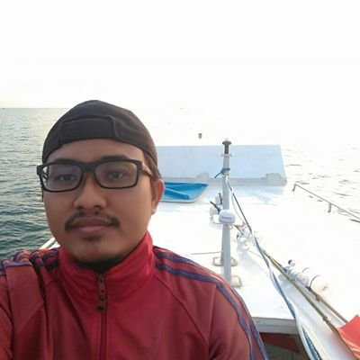 tisna1986's profile picture. owner