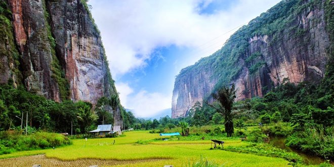 Hanya orang biasa yang ingin merubah kasihnya