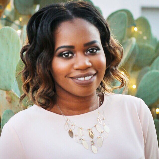 ediemiddleton's profile picture. Wife, Mom, & Website Strategist empowering God’s people to do good things by making smart web design decisions.🌷1 Cor 10:31