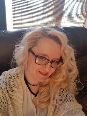 kimmy6282's profile picture. 