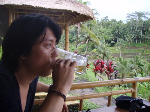 km_miyamoto's profile picture. 