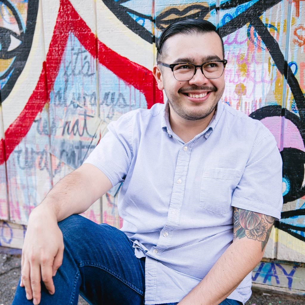 Guatemalan immigrant who grew up in Long Beach, CA who now finds himself as an Associate Pastor at Fifth Avenue Presbyterian Church in NYC. LA Galaxy & Lakers😍