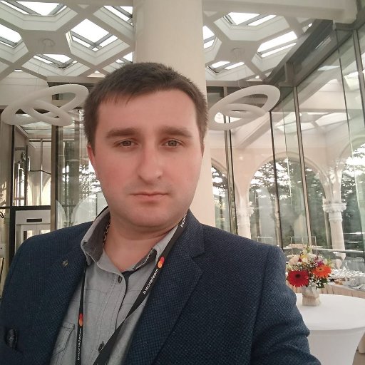 karavele's profile picture. 