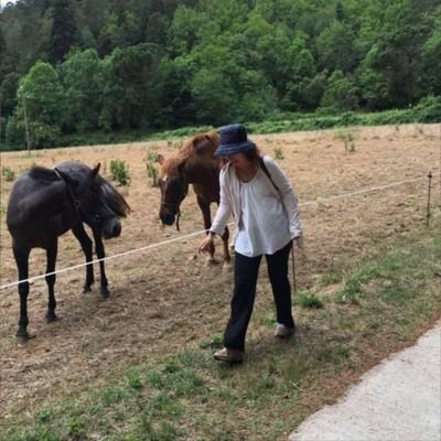 AdaMasriera's profile picture. Convençuda de qui sóc i orgullosa de ser-ho. ❤
La nostra República Catalana serà referent al mon sencer 🌎