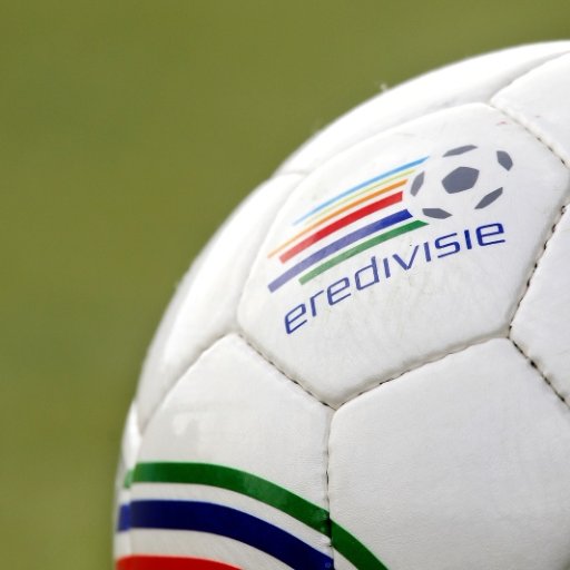 Alle voetbal video's uit de eredivisie verzameld op 1 plek. Highlights, video, fanfootages, interviews, samenvattingen.