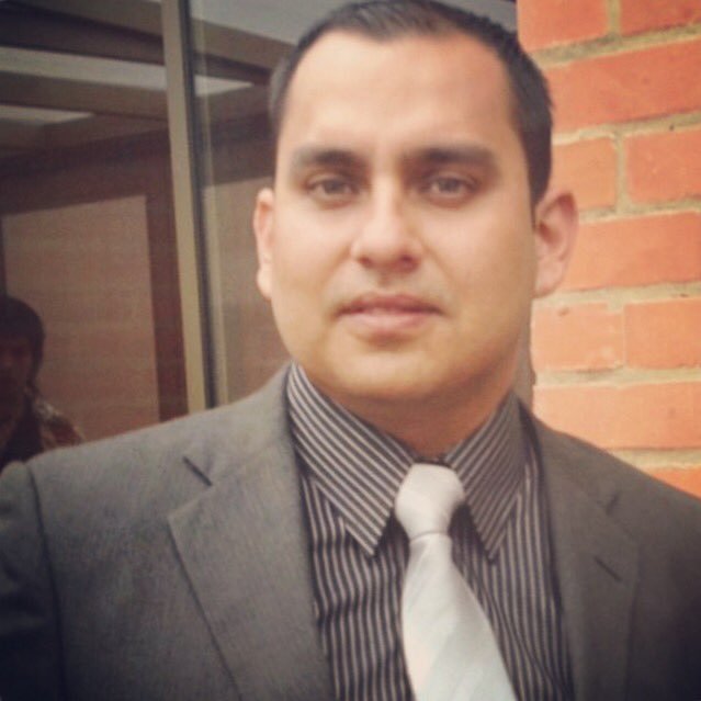 Abogado Especialista en Derecho Administrativo Universidad Externado de Colombia.