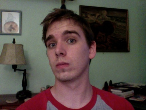 JE_Holmes's profile picture. 