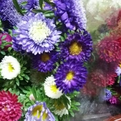 かっこよく言えばホテリエです。1993年より那須高原にお世話になっています。自称:笑顔になっていただくプロです。好き~ｱﾘｭｰﾙｵﾑ、壇れい、藤原紀香、小泉今日子、JUJU、ｸﾘｽﾀﾙｹｲ、小田和正のｸﾘｽﾏｽの約束、佐藤竹善。メル友欲しいです。週一で那須の秘湯に通っています。