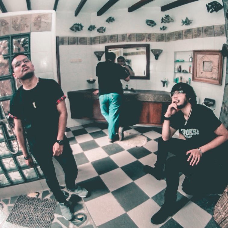 NYIAH_ID's profile picture. Coki Iyam Randa, sejak 2012 | Eits jangan salah, NYIAH bukan band parodi NOAH | Mau ber-pop fun bareng kita? Koling aja 089651530255