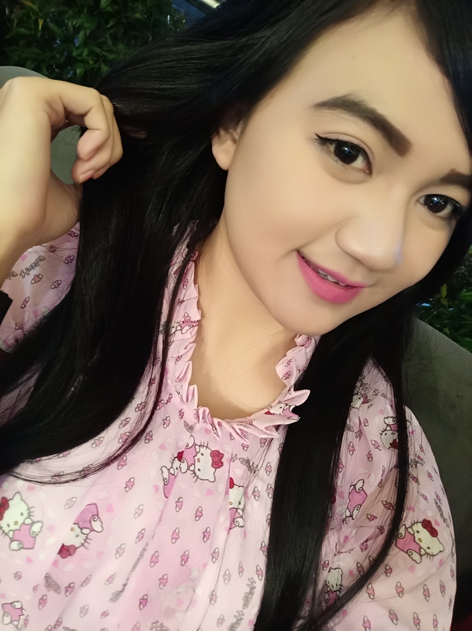 ivana_nares15's profile picture. Facebook : Ivana Nareshinta

Instagram : @Ivana_Nareshinta