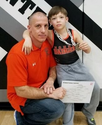 Rob25Mikey's profile picture. 