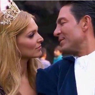 #FERNANDOCOLUNGA y @BLANCASOTOTM 😍💑💞👫💫 #LAPAREJAPERFECTA