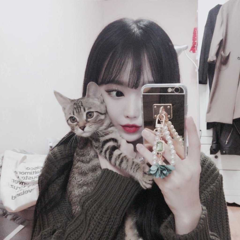 서로가 서로에게 예쁜 추억이었다면 좋겠다 / 🍒💖