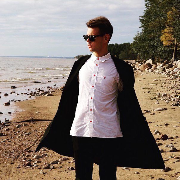 richardluthe_98's profile picture. "Expert content and resources for freelancers, consultants, and online entrepreneurs. Double your productivity with my free guide below:"