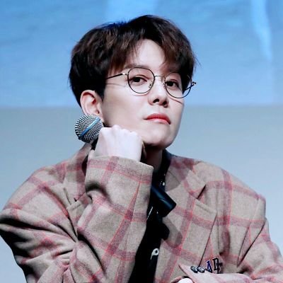 v8vSwjA6ixAlHt0's profile picture. 