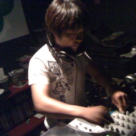 #DJキャス配信 #House #Techno #Trance #EDM #Psychedelic #DJ練習 #横浜 #町田 #相模原 #車好き #自動車整備士 #カスタム #ノジマステラ応援 BoxFresh https://t.co/PIOdBIlkfC