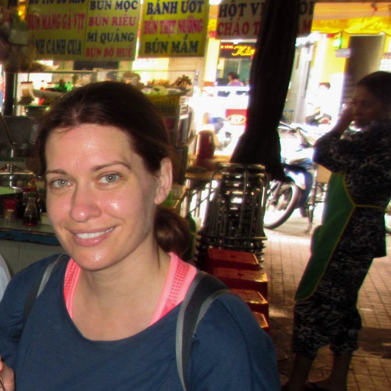 unendingjourney's profile picture. April - solo, female #traveler with an insatiable appetite for discovery. #Travelblogger sharing experiences and tips learned along the way. #travel