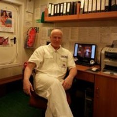 I'm Richard dulcan I'm from Houston Texas. A surgeon general of the Un, humble & truthful. Born and raised up in Roman Catholic,love little children so much.