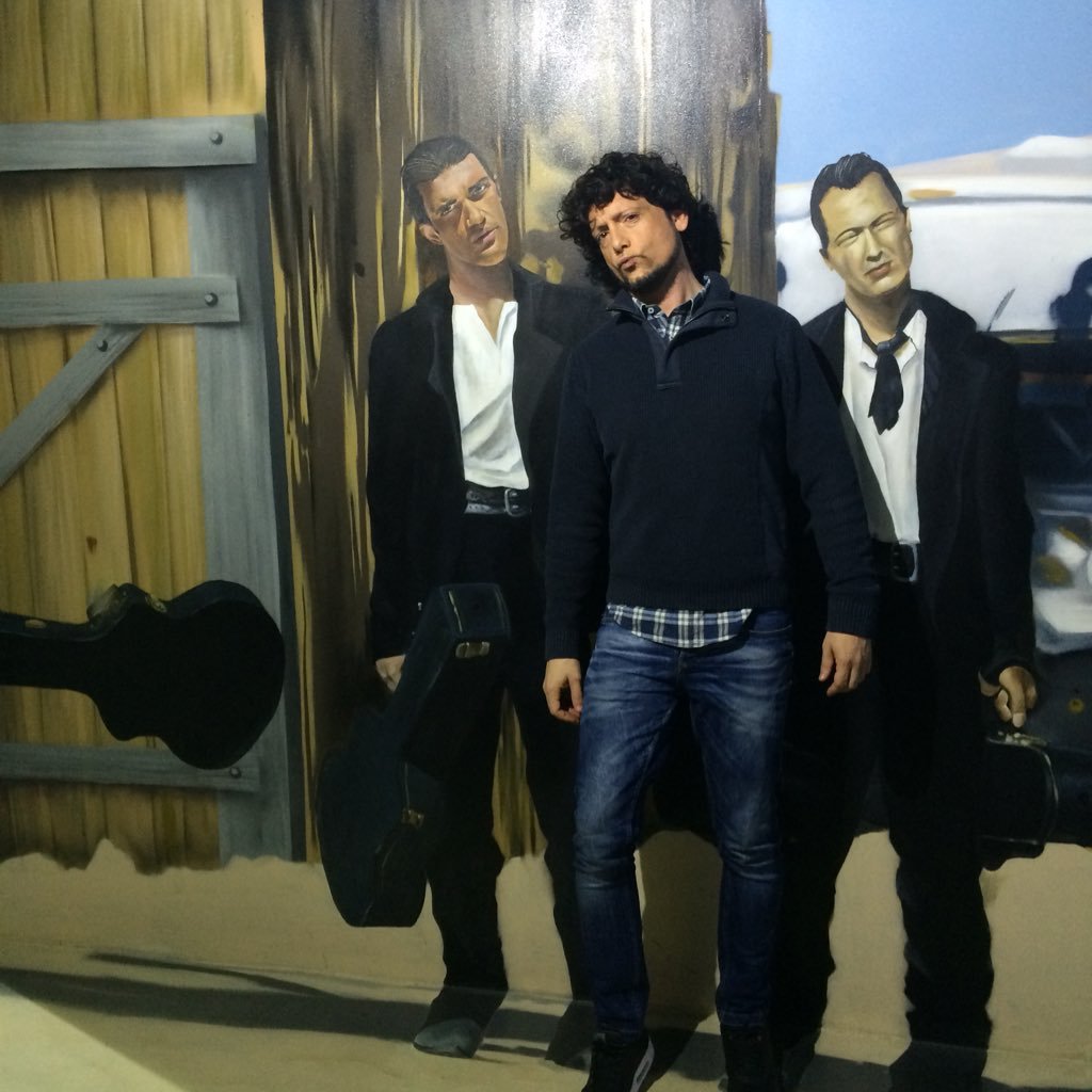 10097990Jesus's profile picture. 