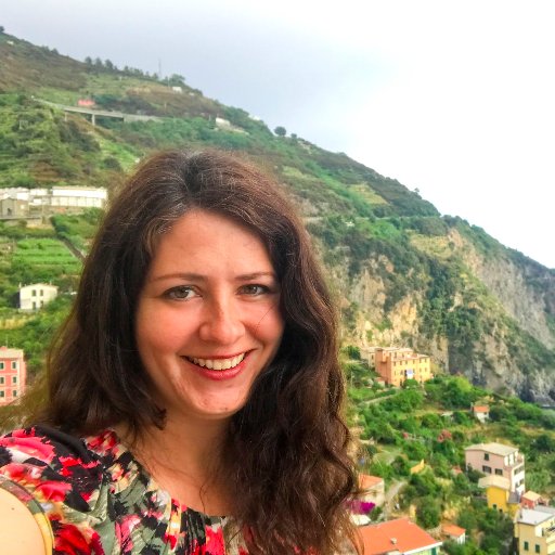 PrimateConnect's profile picture. Helping primates by focusing on #primatetourism and primate education. Check out my interactive online experience "The Fascinating World of Primates" on Airbnb.