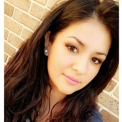 Celeste_Vee86's profile picture. just tweets