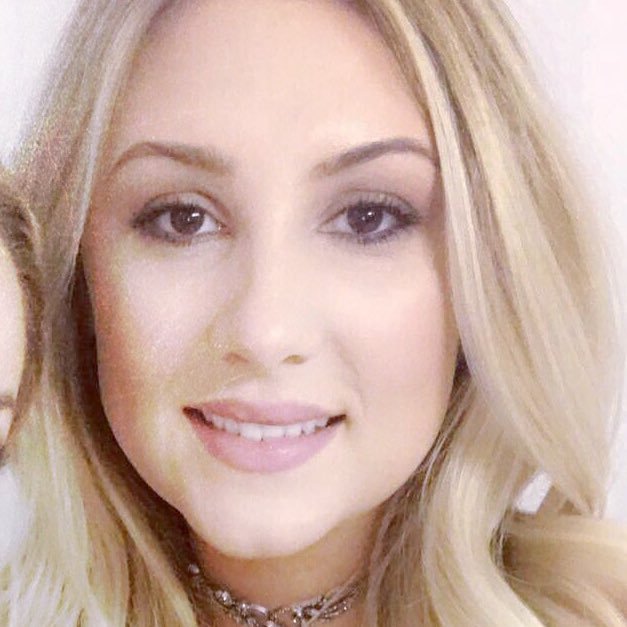 bethcatchpole's profile picture. PR girly