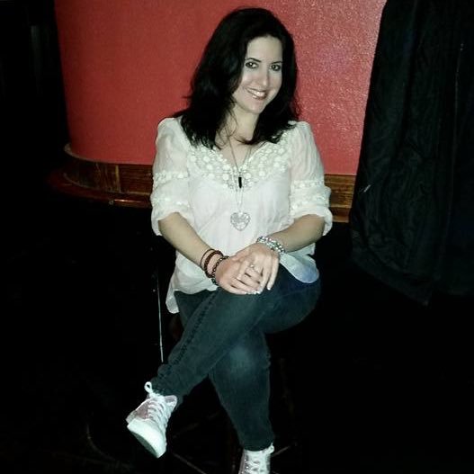 Former performer. ENFP. Autoimmune Warrior. Long Covid Warrior. Far UVC advocate. 🍉☮️❤️😷