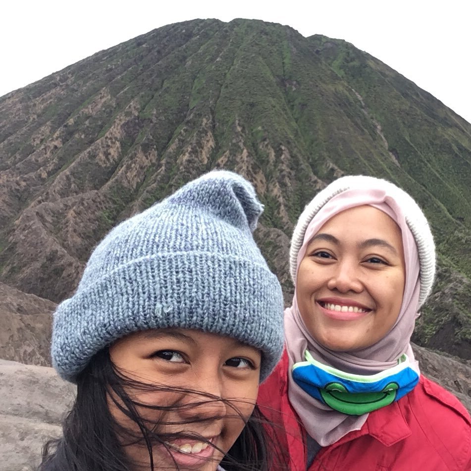 anganpagi's profile picture. seorang pandir yang sedang belajar