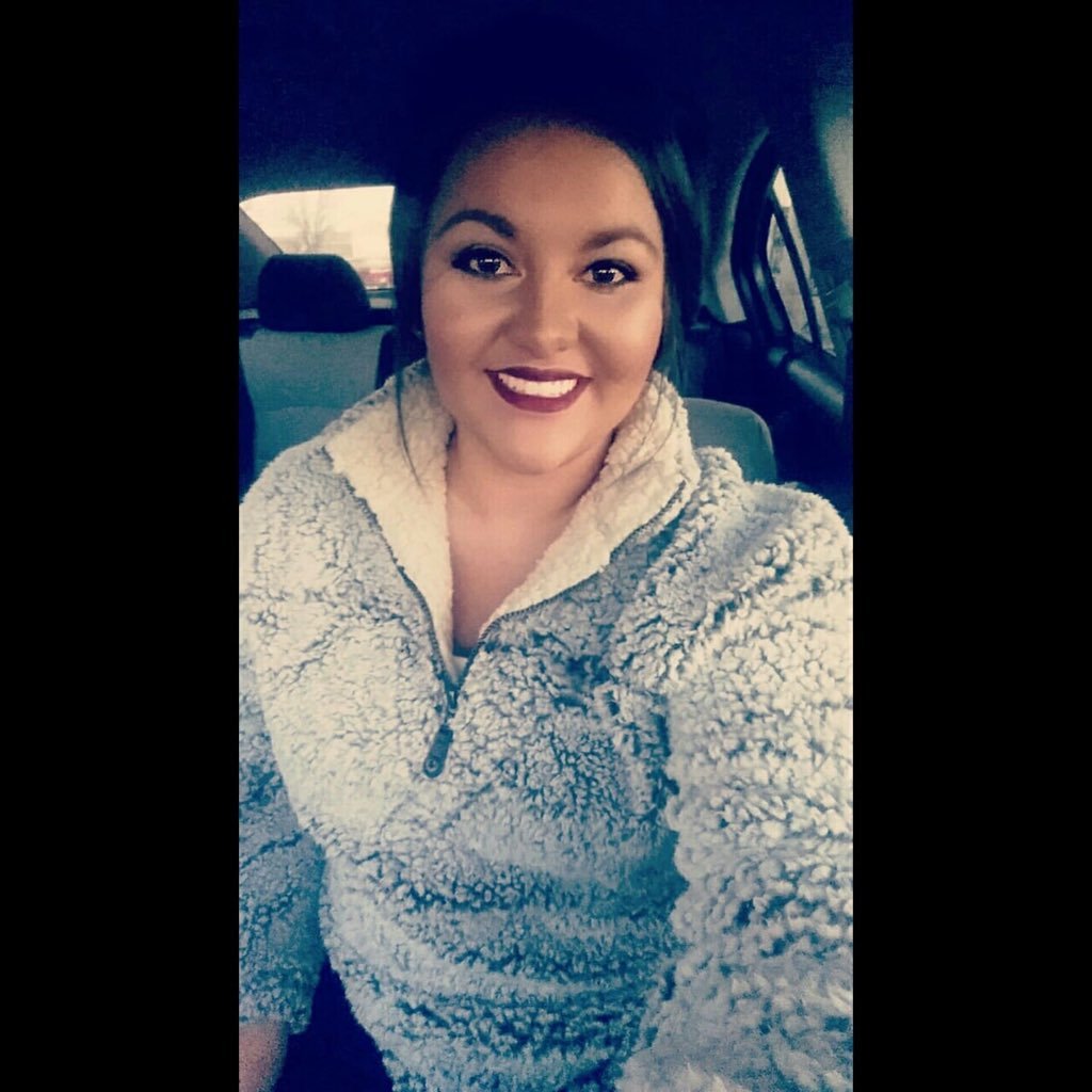 ashley47702120's profile picture. I have a phobia of fish and used coffee filters, but I’m still cool...