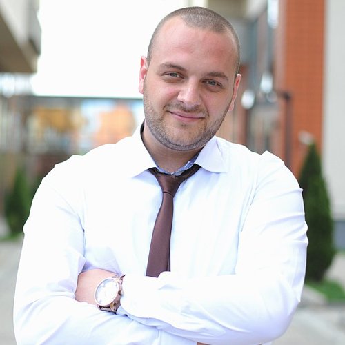 Senior Marketing Manager at Optin Contacts Inc.
10 years of Experience in Digital &online Marketing