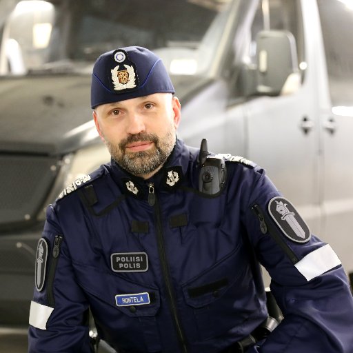 Valvonta-ja hälytystoimintasektorin johtaja, ylikomisario VTM @IUpoliisi. Chief Superintendent/@IUpoliisi. #poliisi #police #sociology