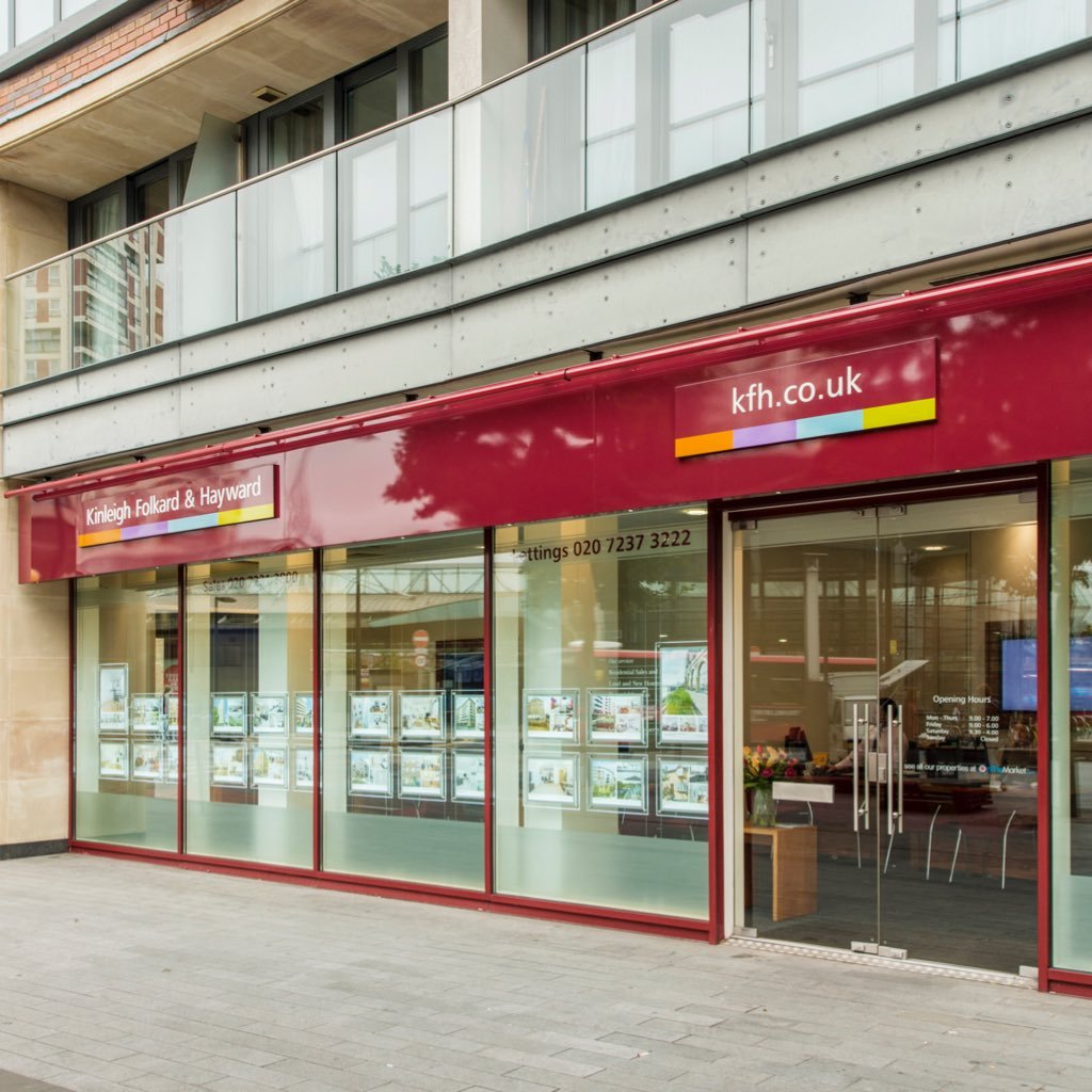 London. Property. We get it.
Long standing SE16 estate agents dealing with sales, lettings and block management in Canada Water, Rotherhithe & Surrey Quays.