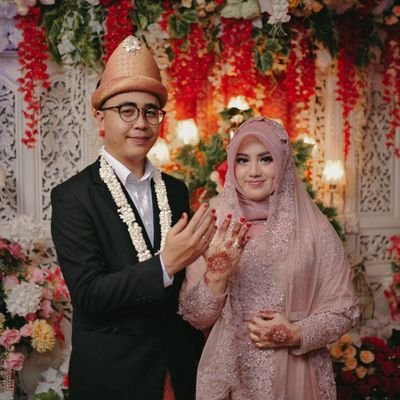 UNSRI | TE'10 | insta : tedifb | OWNER @lejar_konveksi | bukan kebahagian yg membuat kita bersyukur tapi bersyukurlah untuk bahagia | putri