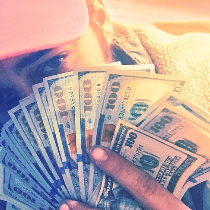 bengougeon's profile picture. . provider the buzz like a dial tone 
just reactivated