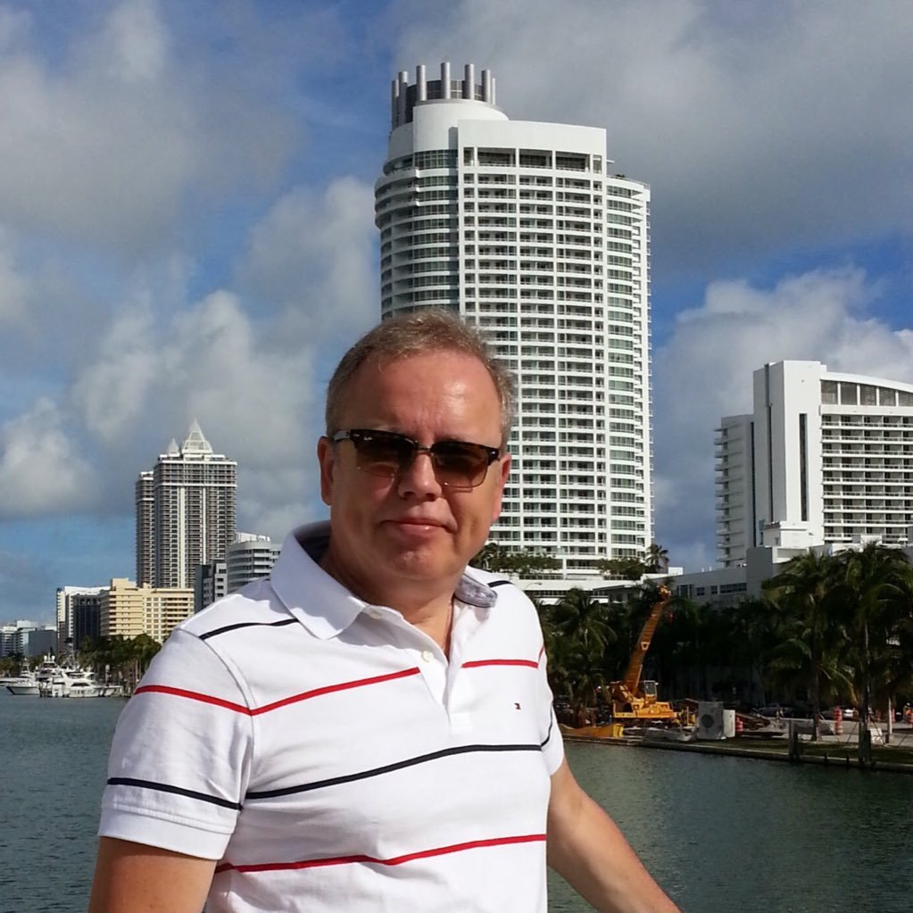 AlejandroHoc's profile picture. Padre de tres amores, Ingeniero por vocación y amante de los autos