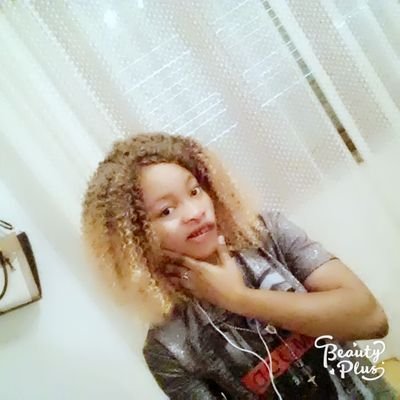 favourvictory99's profile picture. I'm a fun and loving bae😀😀
Daughter of christ, I only look up 👆👆to God