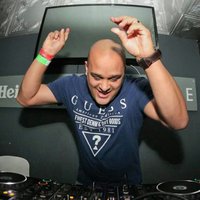 It's MD (@deejaymdza) 's Twitter Profile