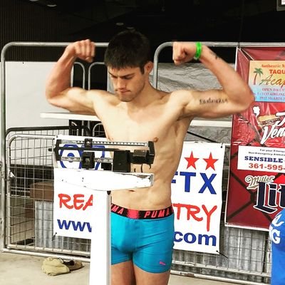 Justin00089136's profile picture. 