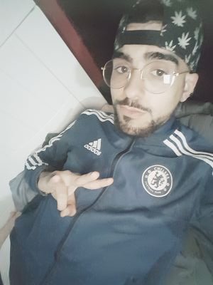 AxelNaili's profile picture. Algérien 
Kabyle et fière de l'être 
Ya Qlf qui conte .
A gentleman 
Is simply 
a patient wolf .