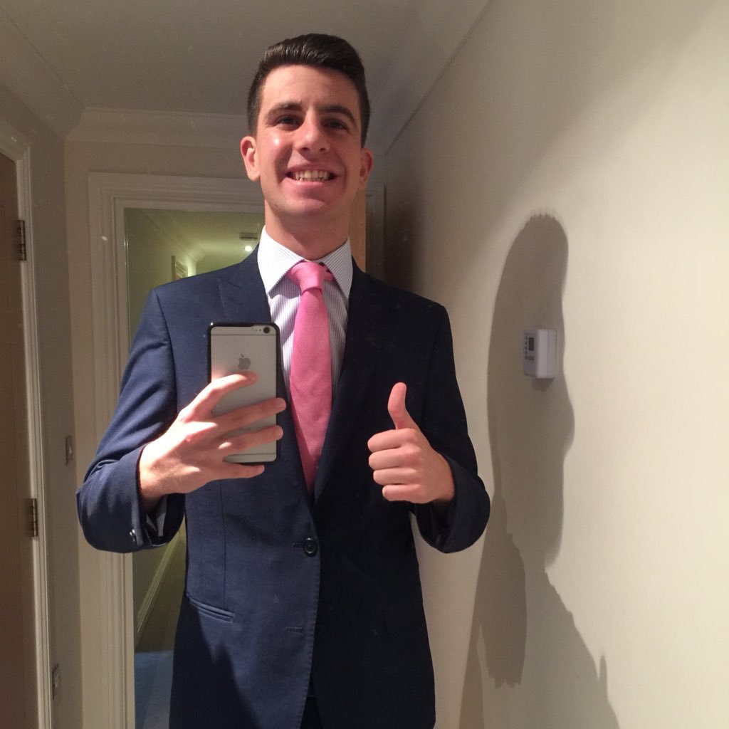 Former Student Chair & Student Chief Whip @Covcampus | CEO @TheYouthVoteUK | Blogger @HuffPost | Former Uk Youth Ambassador
