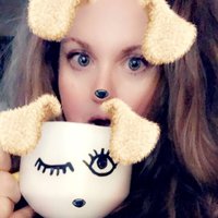 ☁️SkyGirl☁️ (@lisamurray) 's Twitter Profile
