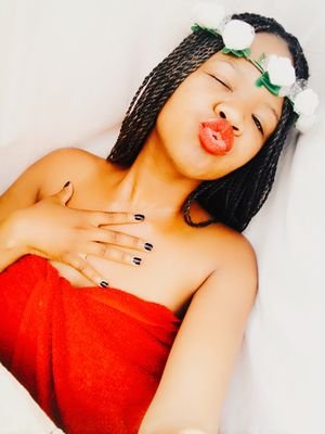 LadyMazzy's profile picture. Travel